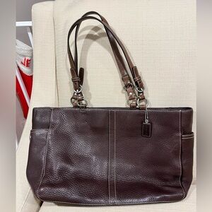 Coach F11347 brown pebble leather bag